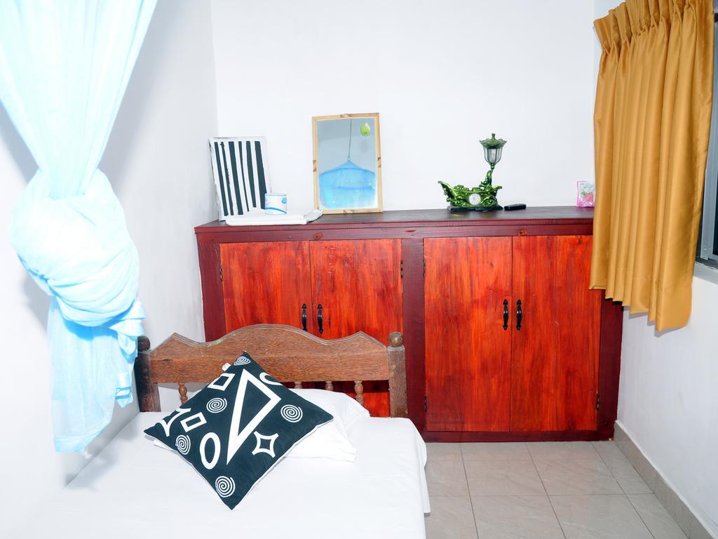 Dyke Rest Hotel Тринкомале Стая снимка